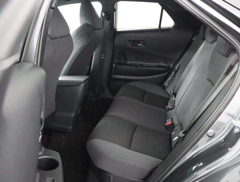 Toyota C-HR - 1.8 Hybrid 140 Dynamic 18
