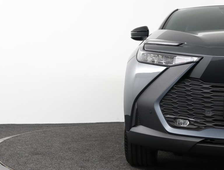 Toyota C-HR - 1.8 Hybrid 140 Dynamic 35