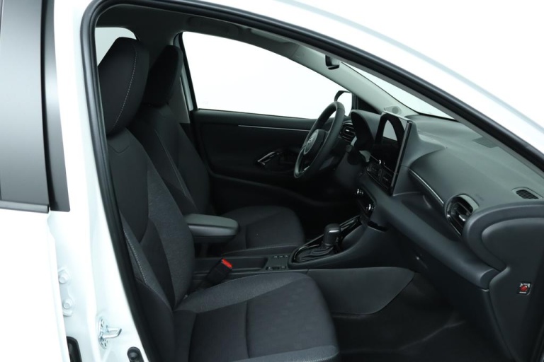 Toyota Yaris - 1.5 Hybrid 115 Dynamic 19
