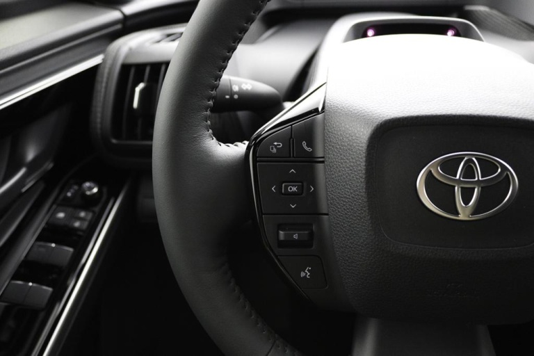Toyota bZ4X - Dynamic 71 kWh 18