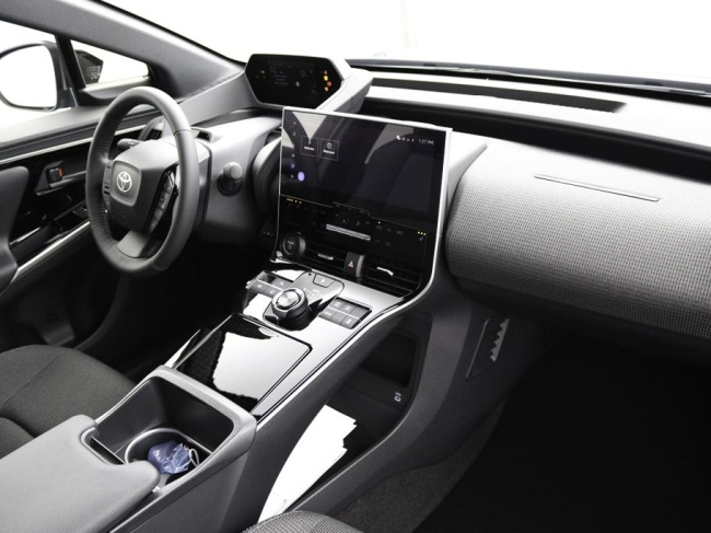 Toyota bZ4X - Dynamic 71 kWh