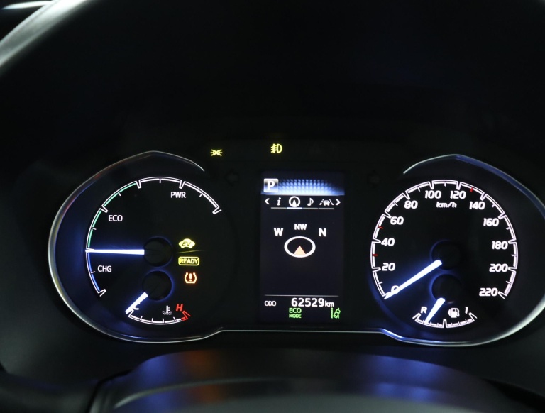 Toyota Yaris - 1.5 Hybrid Design Sport 54