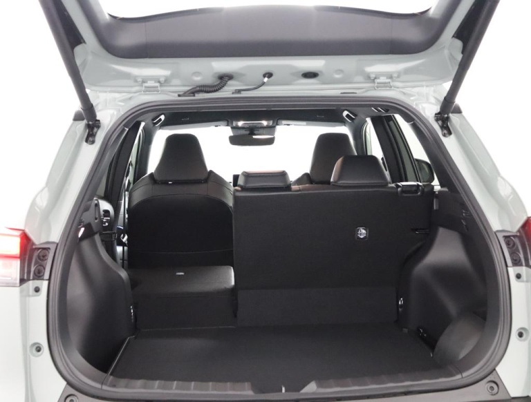 Toyota Corolla Cross - Hybrid 200 Style 22