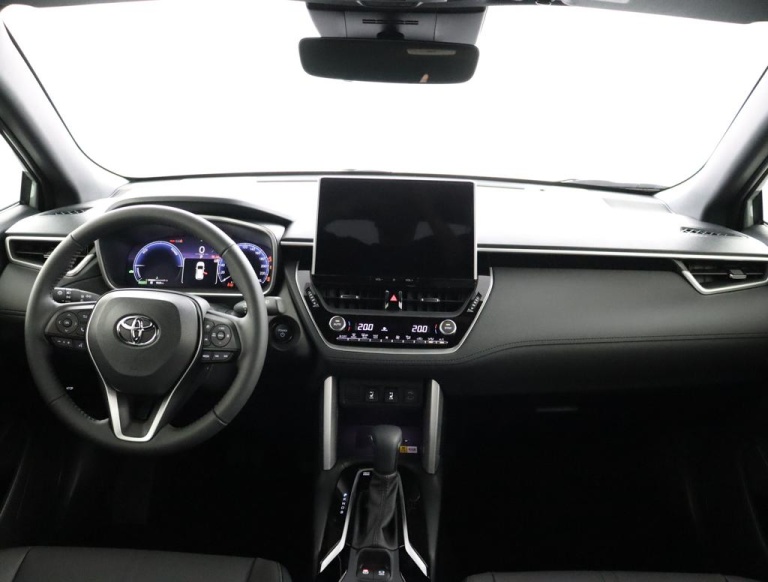 Toyota Corolla Cross - Hybrid 200 Style 4