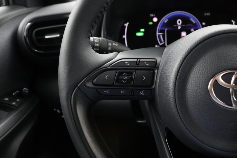 Toyota Yaris Cross - 1.5 Hybrid 115 Dynamic 20