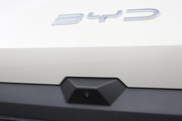 BYD DOLPHIN SURF - Comfort 43 kWh 10