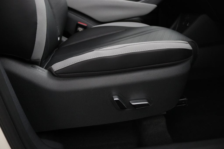 BYD DOLPHIN SURF - Comfort 43 kWh 21