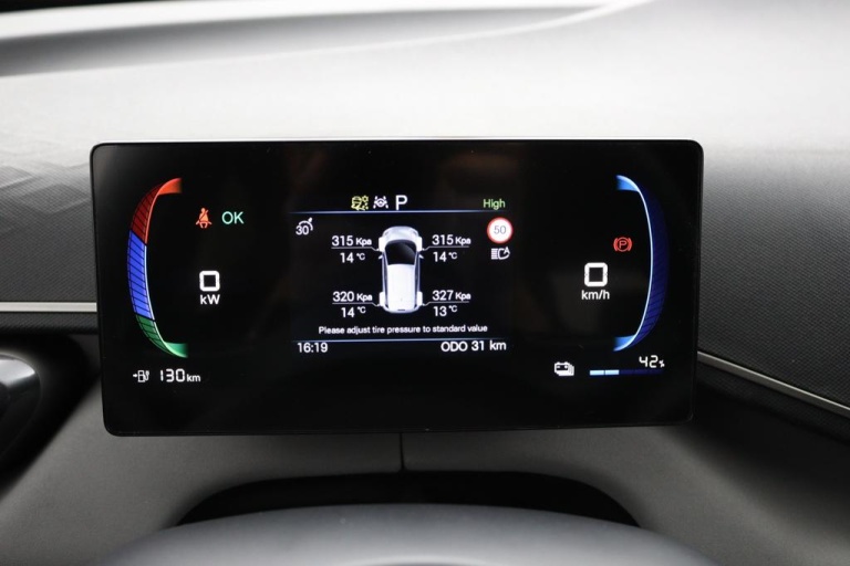 BYD DOLPHIN SURF - Comfort 43 kWh 30