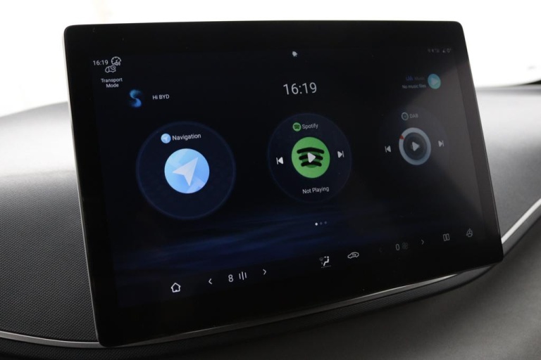 BYD DOLPHIN SURF - Comfort 43 kWh 31