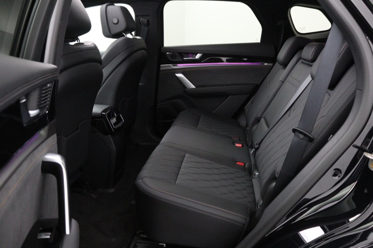 BYD TANG - Flagship 108.8 kWh 15