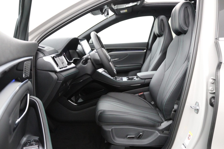 BYD SEAL U - Limited Edition 87 kWh 14