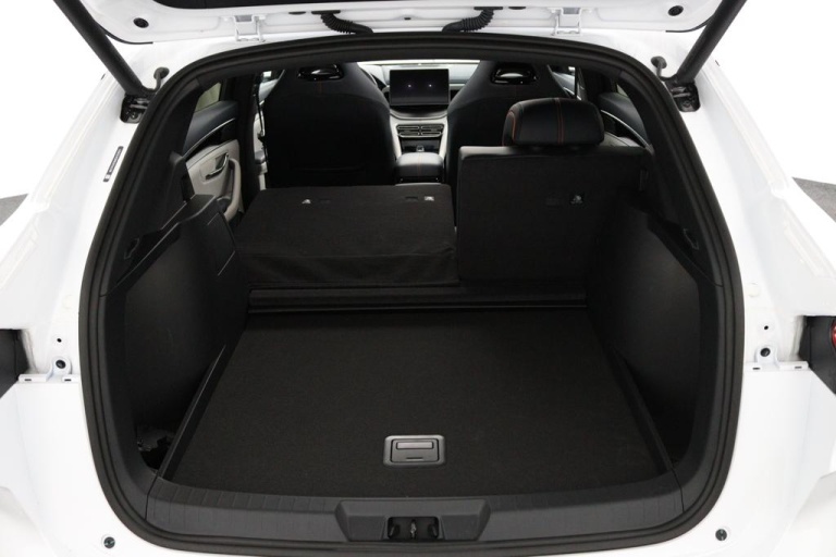 BYD SEAL U - Comfort 72 kWh 23