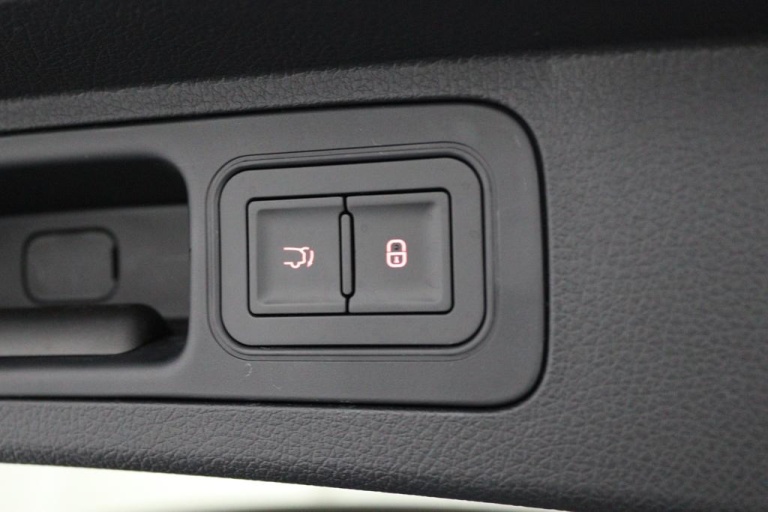 BYD SEAL U - Comfort 72 kWh 26