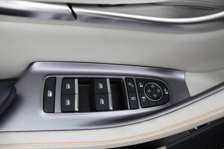 BYD SEAL U - Comfort 72 kWh 51