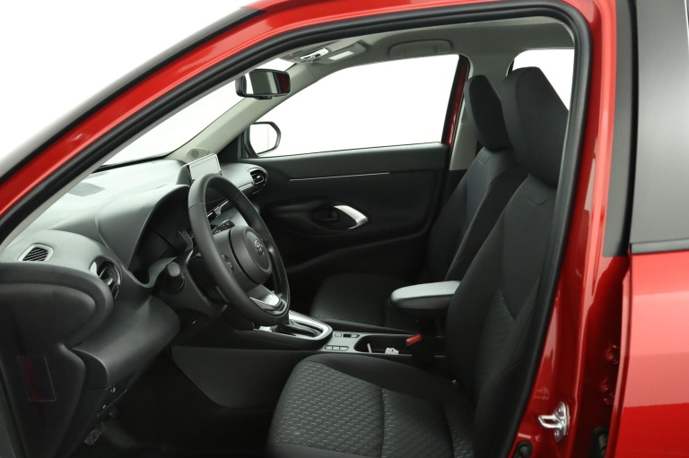 Toyota Yaris Cross - 1.5 Hybrid 115 Active 17