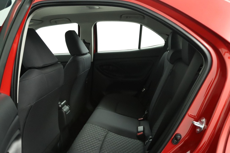 Toyota Yaris Cross - 1.5 Hybrid 115 Active 18