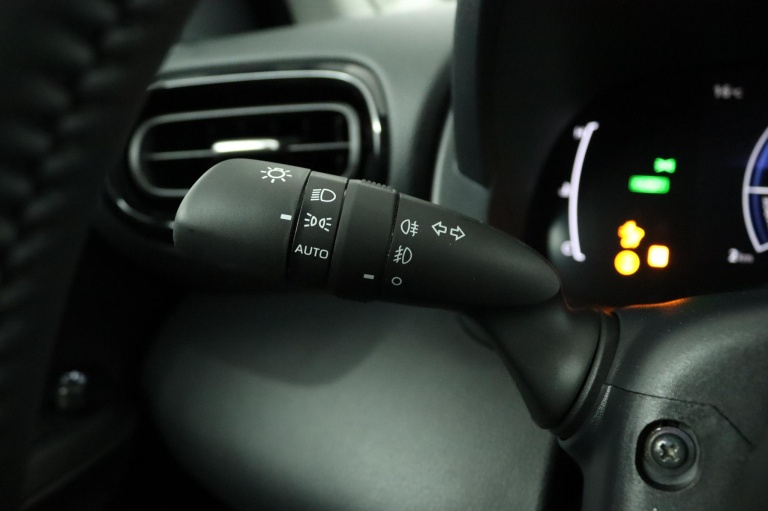 Toyota Yaris Cross - 1.5 Hybrid 115 Active 30