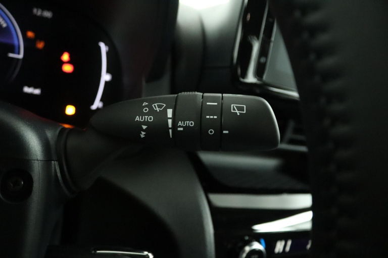 Toyota Yaris Cross - 1.5 Hybrid 115 Active 31