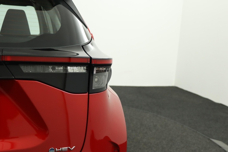 Toyota Yaris Cross - 1.5 Hybrid 115 Active 37