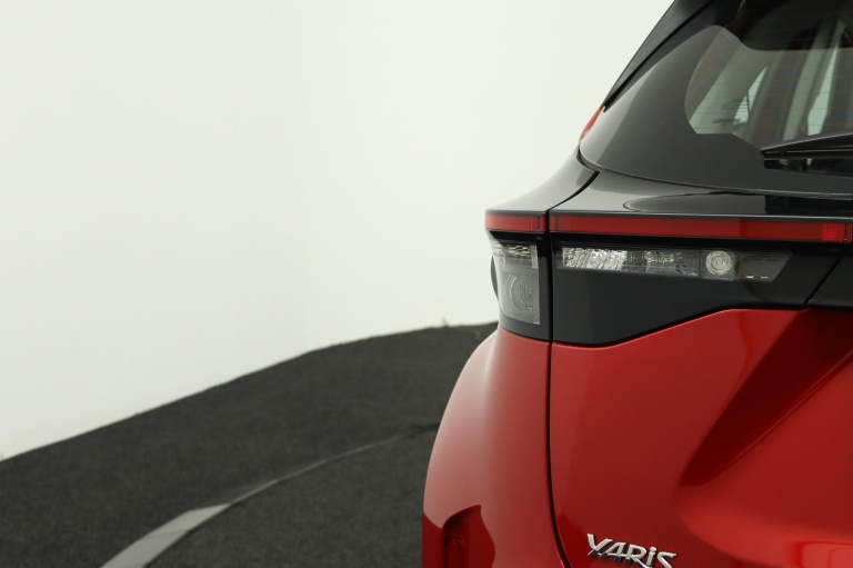 Toyota Yaris Cross - 1.5 Hybrid 115 Active 38
