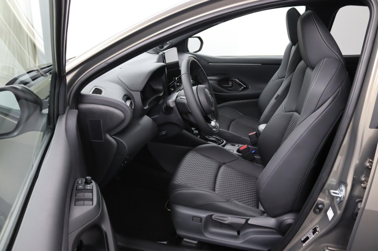 Toyota Yaris - 1.5 Hybrid 130 Executive 11