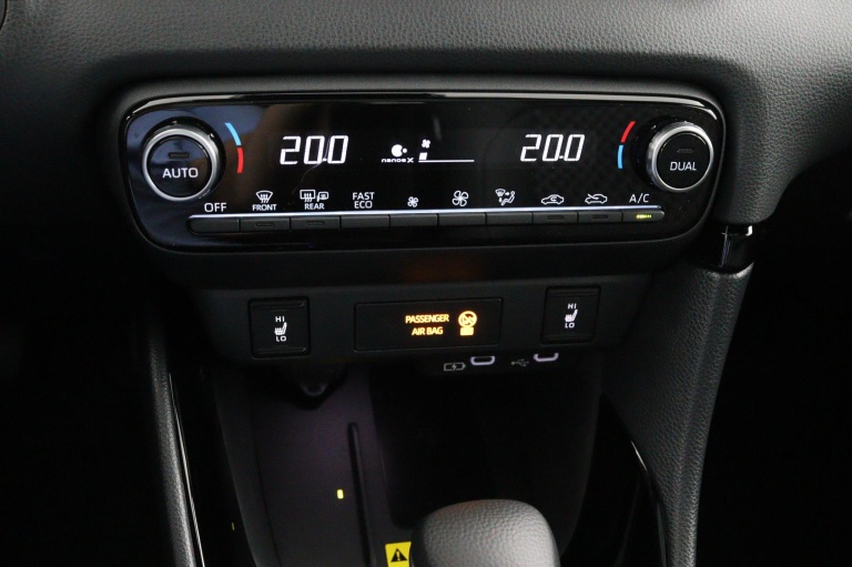 Toyota Yaris - 1.5 Hybrid 130 Executive 19