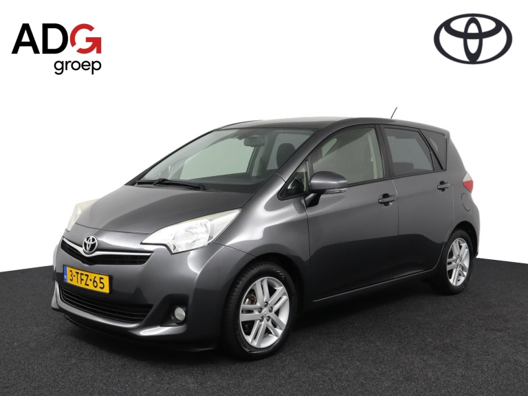 Toyota Verso-S - 1.3 VVT-i Dynamic 1