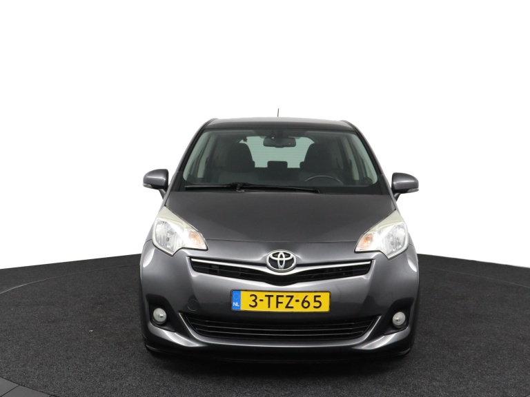 Toyota Verso-S - 1.3 VVT-i Dynamic 14