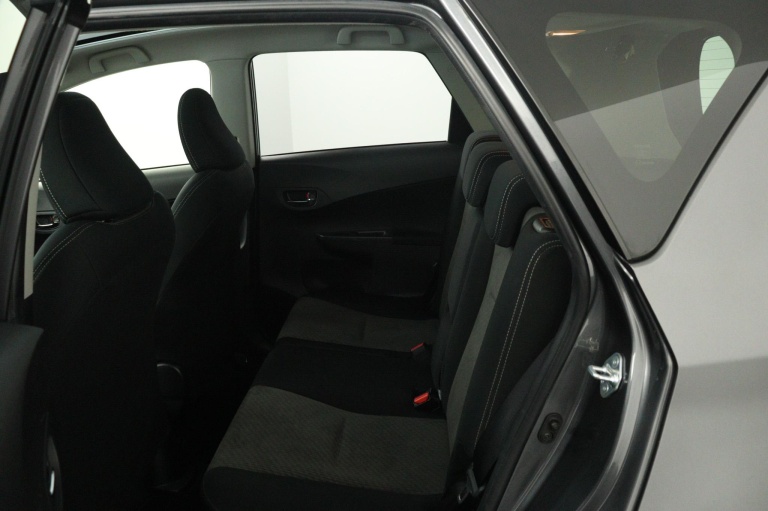 Toyota Verso-S - 1.3 VVT-i Dynamic 17