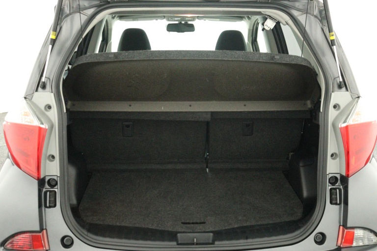 Toyota Verso-S - 1.3 VVT-i Dynamic 21