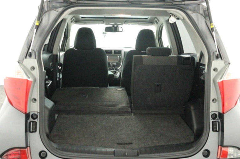 Toyota Verso-S - 1.3 VVT-i Dynamic 24