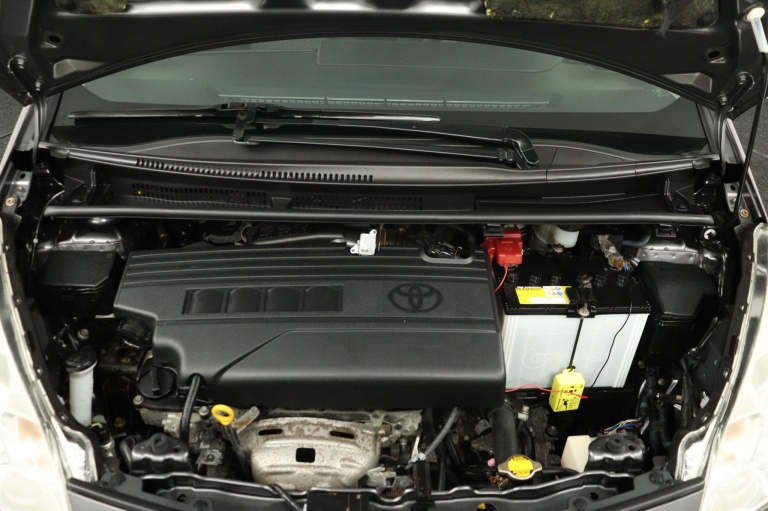 Toyota Verso-S - 1.3 VVT-i Dynamic 33