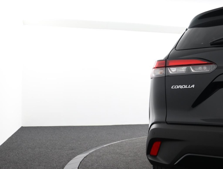 Toyota Corolla Cross - Hybrid 200 Style 34