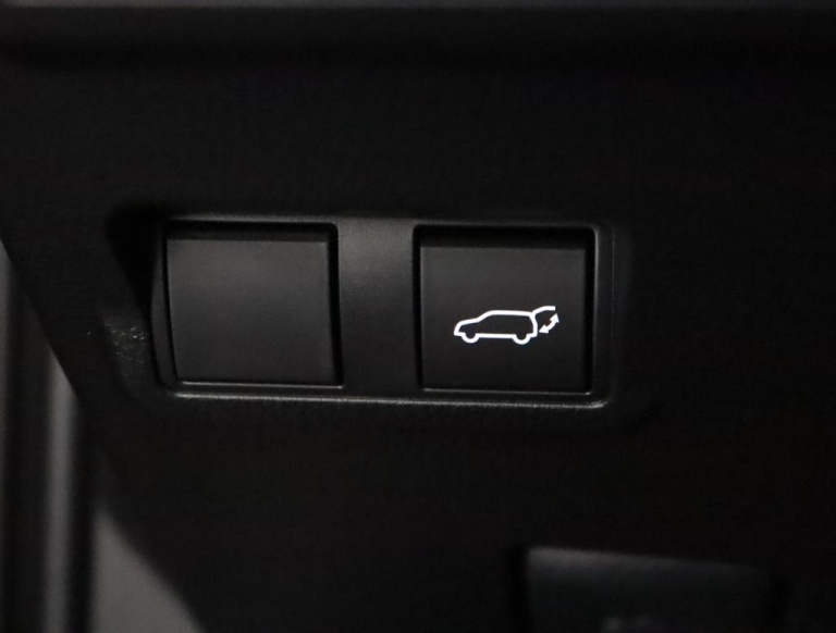 Toyota Corolla Cross - Hybrid 200 Style 41