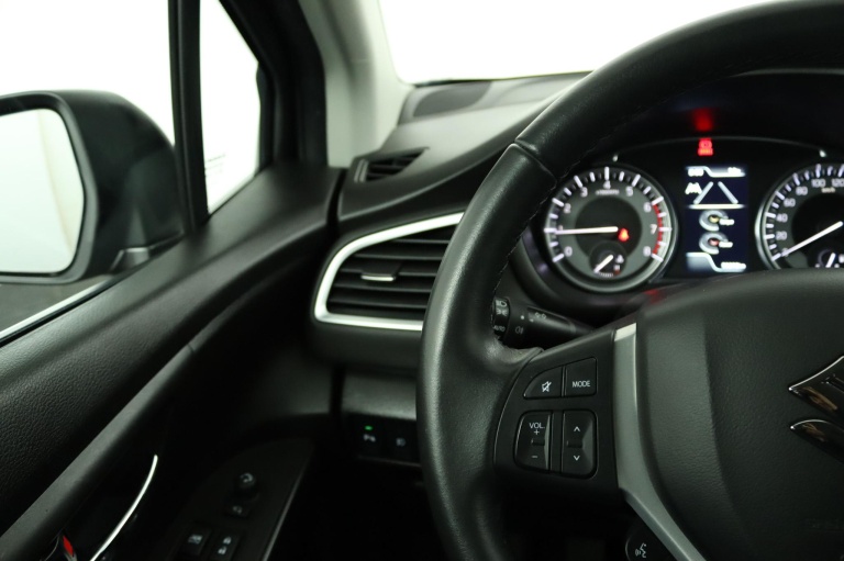 Suzuki S-Cross - 1.4 Boosterjet Select Smart Hybrid 19