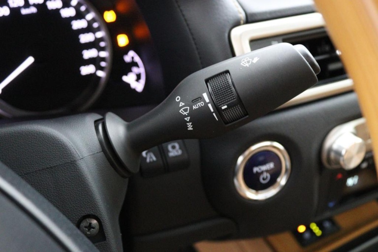 Lexus GS - 450h President Line 28