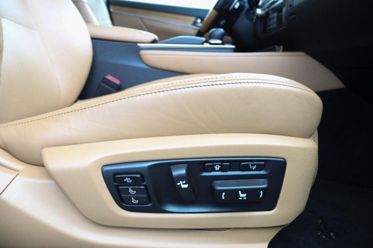 Lexus GS - 450h President Line 46