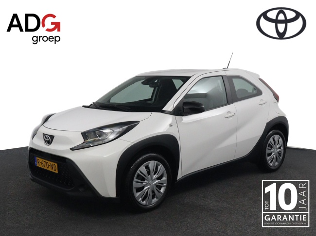 Toyota Aygo X - 1.0 VVT-i MT Play