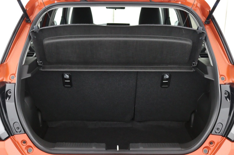 Suzuki Swift - 1.2 Style Smart Hybrid 23