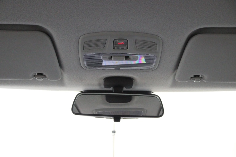 Suzuki Swift - 1.2 Style Smart Hybrid 32