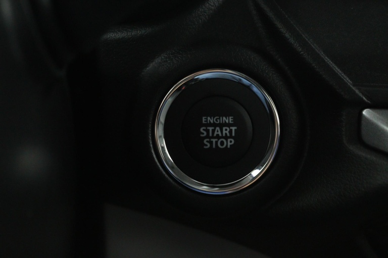 Suzuki Swift - 1.2 Style Smart Hybrid 36