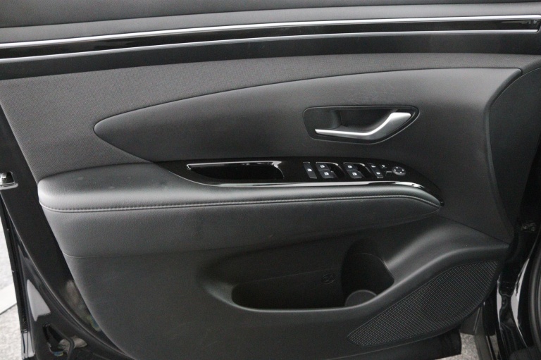 Hyundai Tucson - 1.6 T-GDI PHEV Comfort Smart 4WD 24