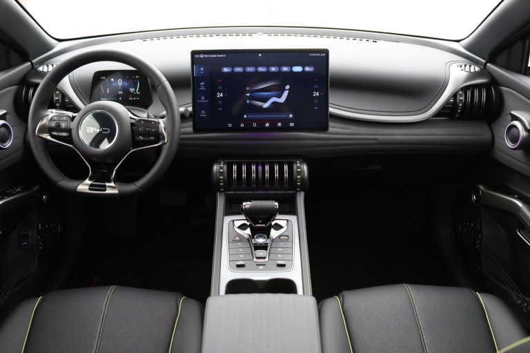 BYD ATTO 3 - Design 60 kWh 4