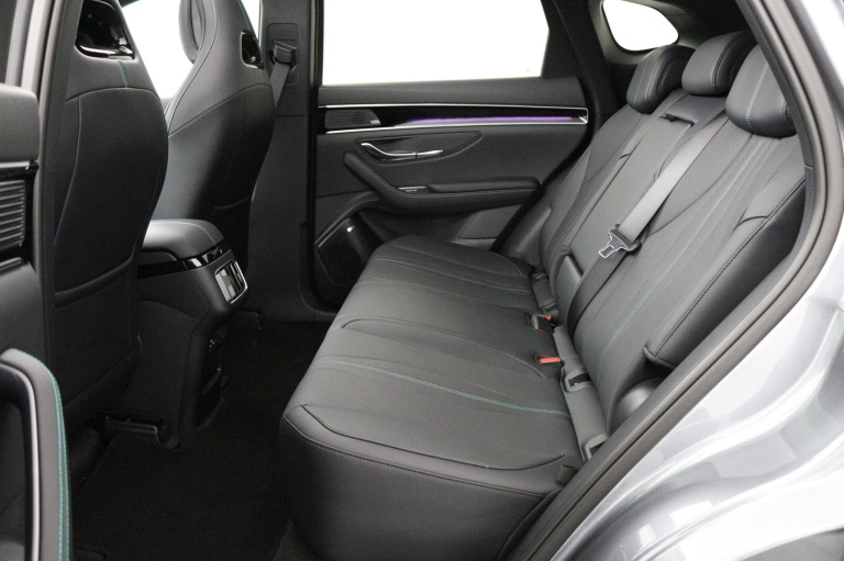 BYD SEAL U - Limited Edition 87 kWh 15