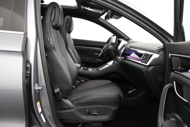 BYD SEAL U - Limited Edition 87 kWh 18
