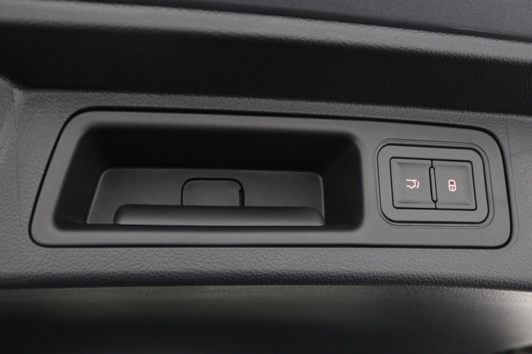 BYD SEAL U - Limited Edition 87 kWh 43