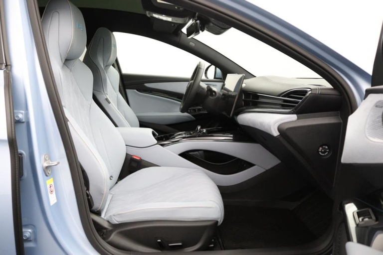 BYD SEAL - Design RWD 83 kWh 24