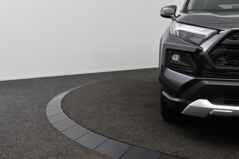 Toyota RAV4 - 2.5 Hybrid AWD Adventure 38