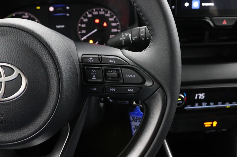 Toyota Yaris - 1.5 Hybrid 115 Comfort 19