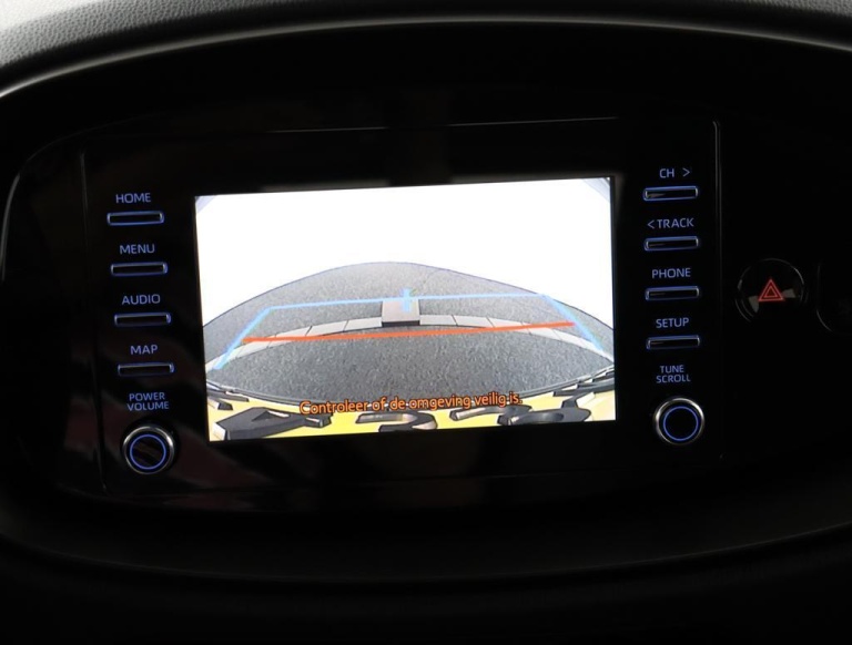 Toyota Aygo X - 1.0 VVT-i MT Play 17